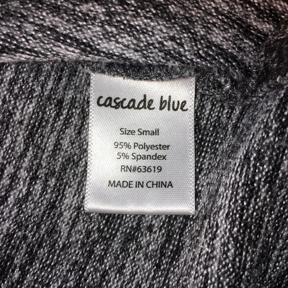 Cascade Blue Lightweight Sweater - Picture 9 of 9